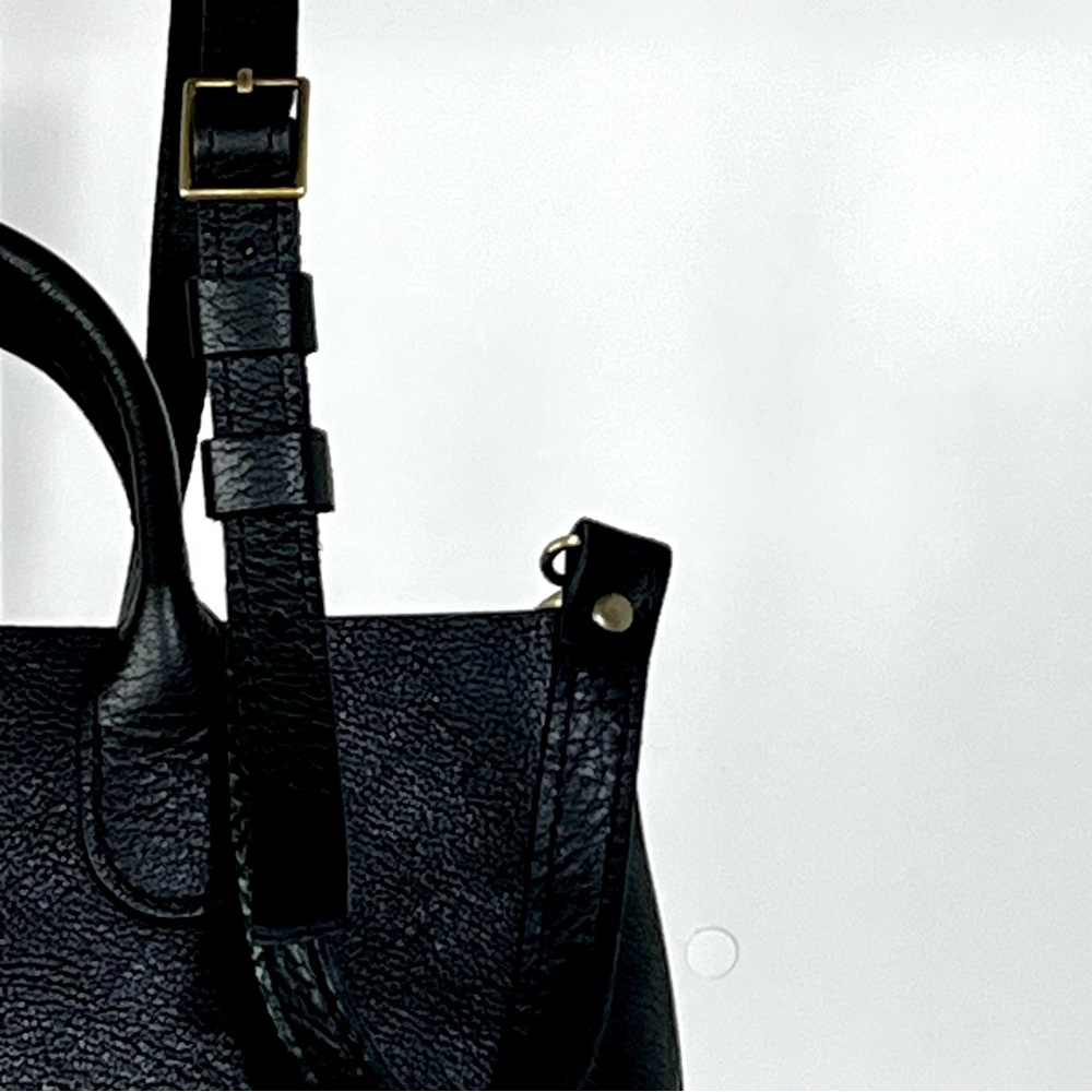 NWOT Portland Leather Rainstorm Crossbody Satchel Bag Pristine Timeless Everyday - Picture 10 of 16